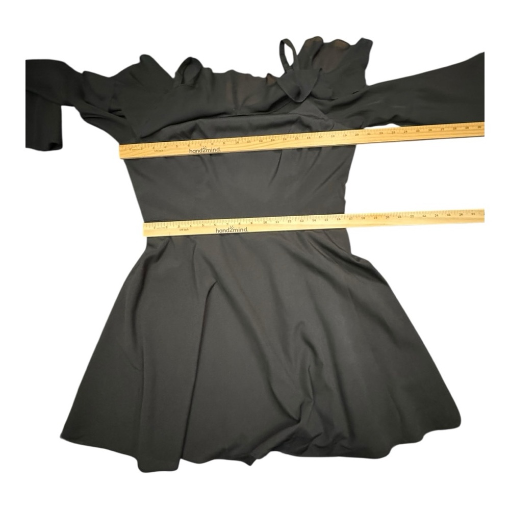 Hell bunny feminine goth dress - Picture 7 of 9